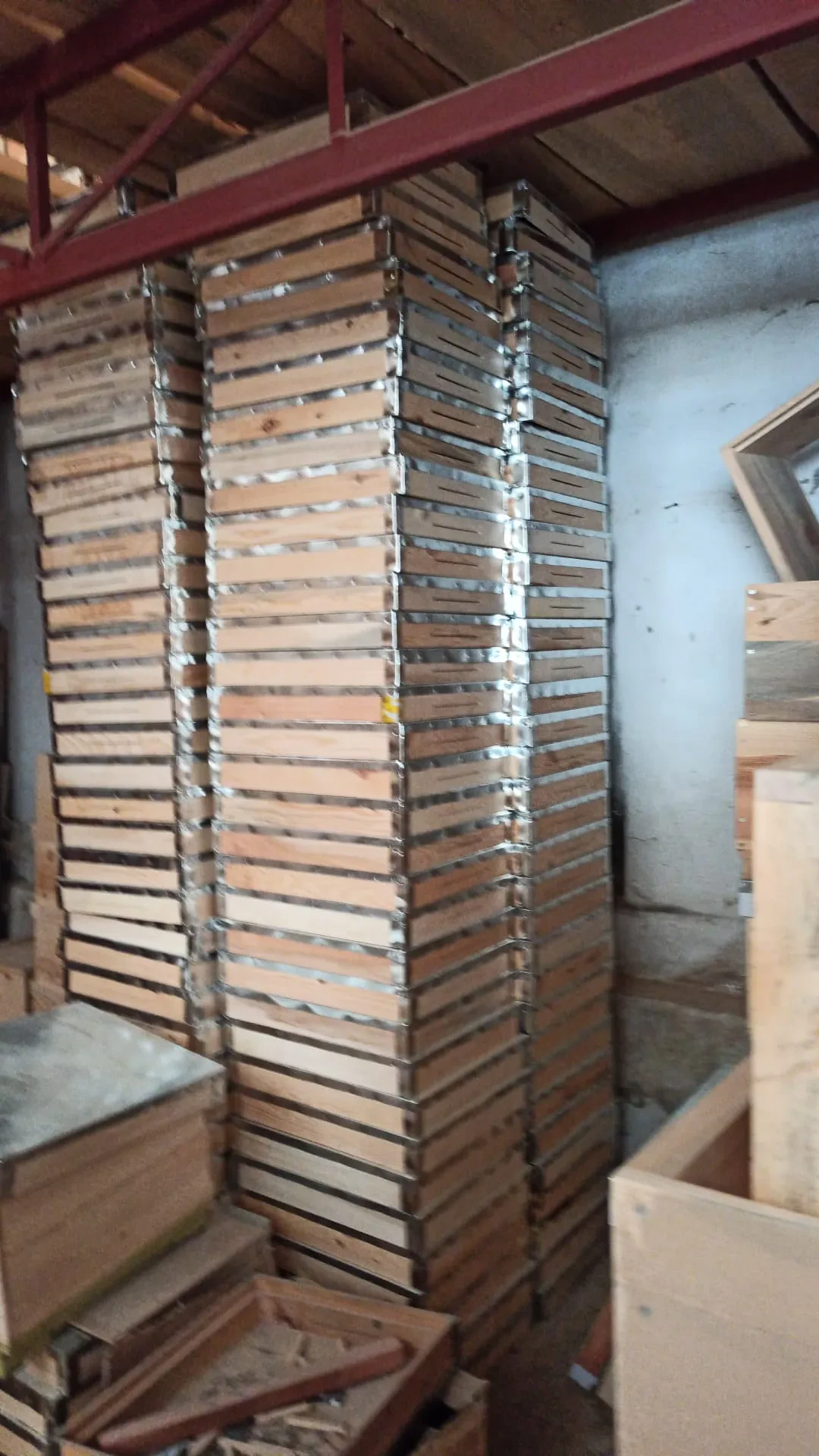 Arı Kovanı Kapağı